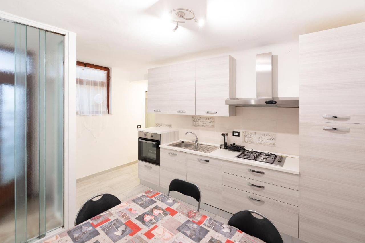 מנרולה Willy'S Apartment מראה חיצוני תמונה