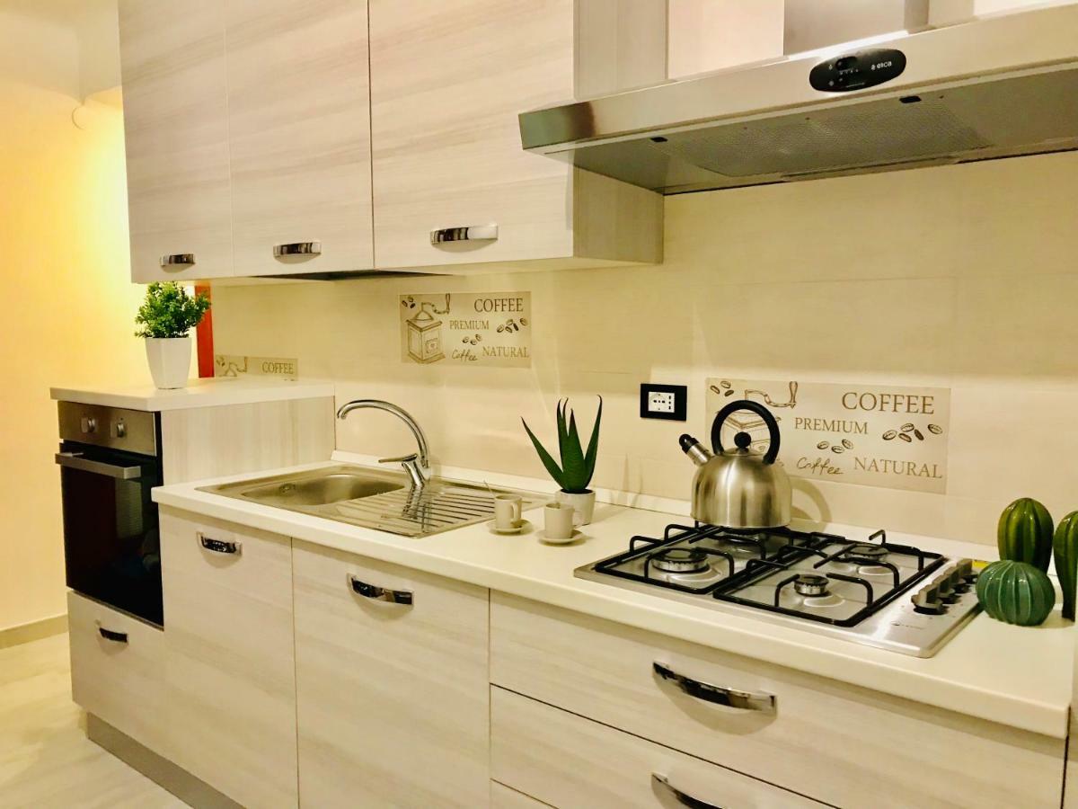מנרולה Willy'S Apartment מראה חיצוני תמונה